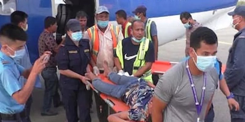 नेपाल: यात्रियों से भरी बस नदी में गिरी, 32 लोगों की हादसे में मौत