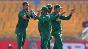 दक्षिण अफ्रीका, बांग्लादेश को हरा पहुंचा अंतिम चार के निकट