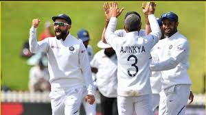 अश्विन ने मुंबई टेस्ट में लगाई कीर्तिमानों की झड़ी, सीरीज में 14 विकेट चटकाए